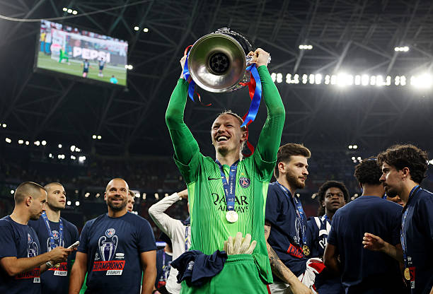 Image: https://inoprosport.ru/images/03/9d/039d57e4c68676b2939b9e99788bbe39.jpeg