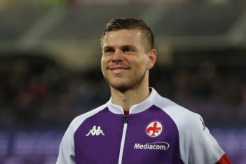 Читатели Fiorentina.it о нежелании Кокорина уходить из «Фиорентины»: наконец появился игрок, верный нашим цветам!