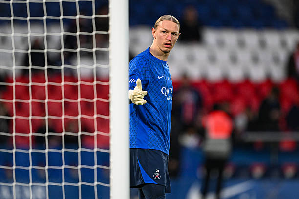 Image: https://inoprosport.ru/images/10/97/10977fe935218d0af24ae5d949336fa2.jpeg