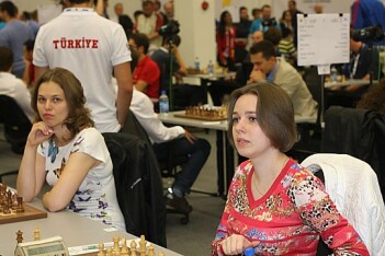«Шахматы без России - ничто»: иностранцы в Twitter об отказе сестер Музычук выступить против наших гроссмейстеров