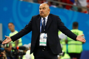 «Пусть приезжает работать с нашей сборной» – реакция поляков на увольнение Черчесова