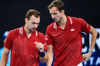 «Волшебство Медведева не сработало»: иностранцы в Twitter о поражении России в полуфинале ATP Cup