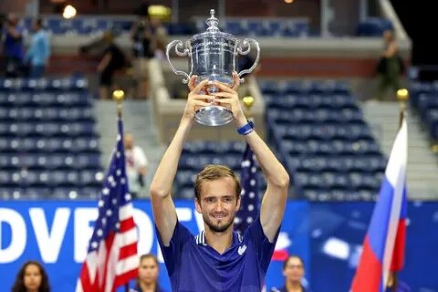«Медведев написал новую историю» – итальянские газеты о русском триумфаторе US Open