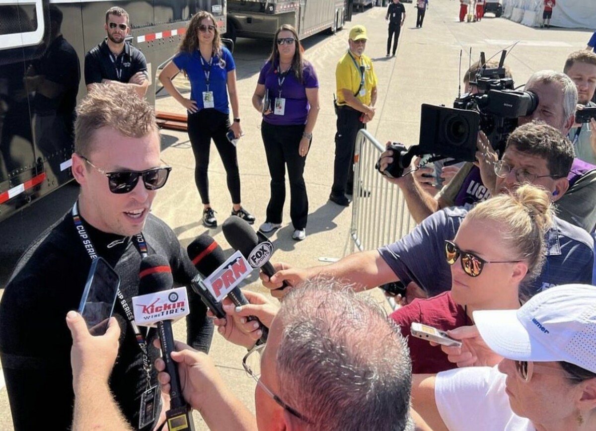 Indy Star о дебюте Квята в NASCAR: он оказался в совершенно незнакомом для себя мире