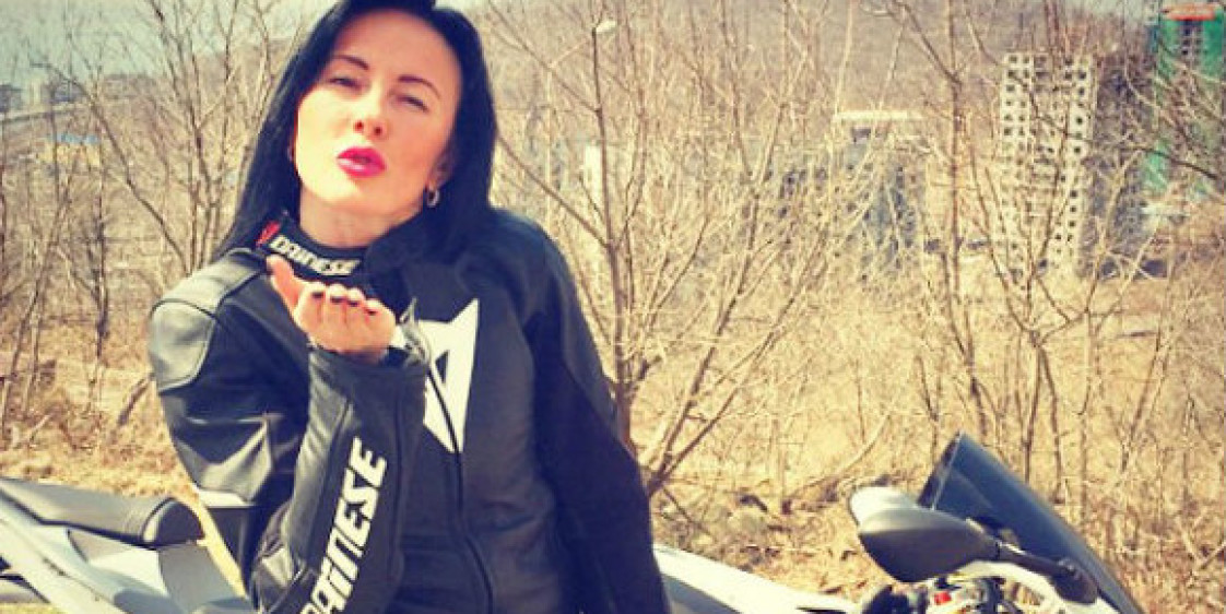 Самая горячая российская девушка-байкер погибла в автокатастрофе