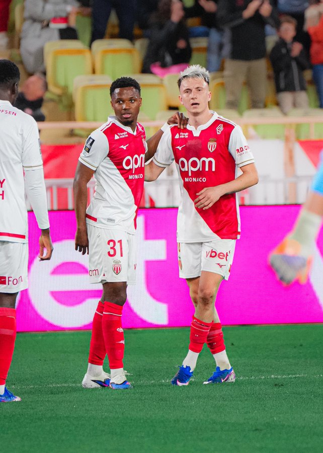 Image: https://inoprosport.ru/images/43/06/430697c16e0c7379076090b618bed2f8.jpeg