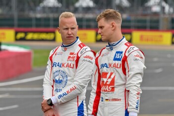 Formula1.com: технические новшества в «Хаас» не значат ничего, пока есть вражда между Мазепиным и Шумахером