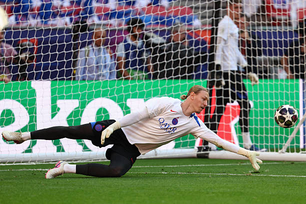 Image: https://inoprosport.ru/images/4f/99/4f99f4d8d4a766b92817b8af162eea2c.jpeg
