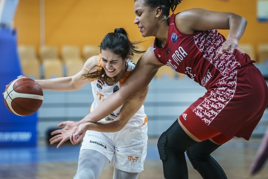 Московский МБА потерпел третье поражение кряду в женской баскетбольной Евролиге