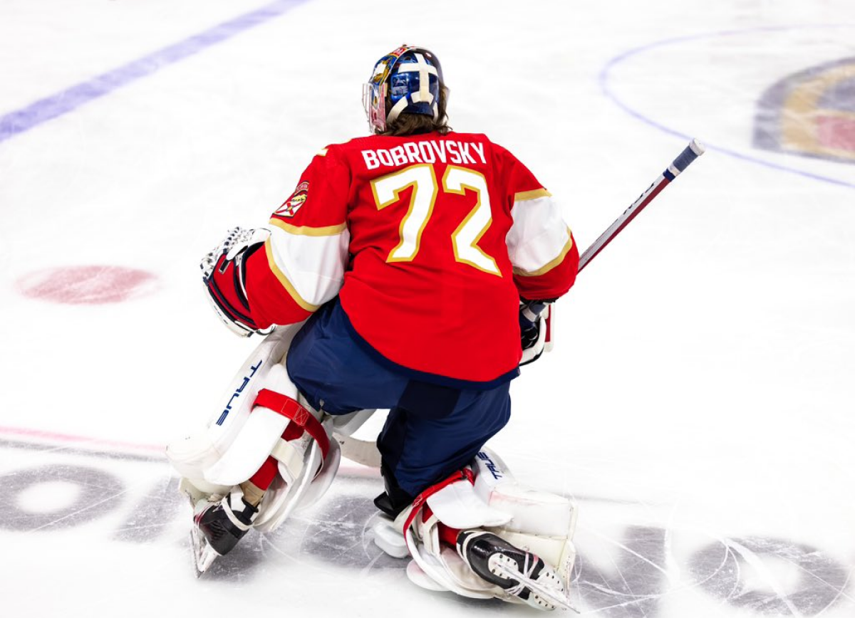 Нхл – флорида пантерз. Бобровский 2024. Бобровский вратарь нхл 2024. Бобровский вратарь нхл. Бобровский хоккеист вратарь.