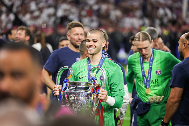 Image: https://inoprosport.ru/images/85/11/851100fe8e26054e057129e539639440.jpeg