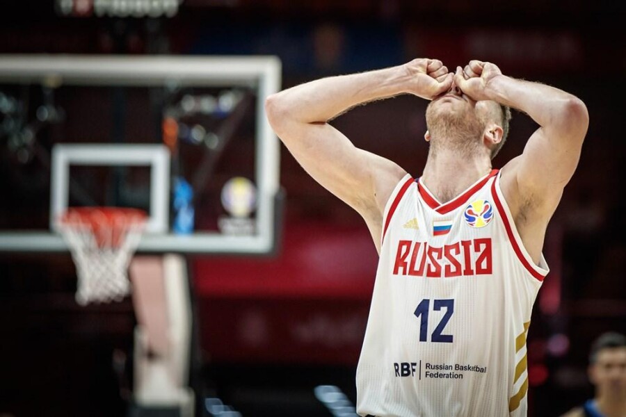 «Начинается время унижения, позора и слез» - Литва пляшет на костях российского баскетбола