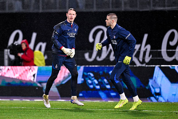 Image: https://inoprosport.ru/images/92/2f/922f731b903a93bfd991aa692e9ab1bc.jpeg