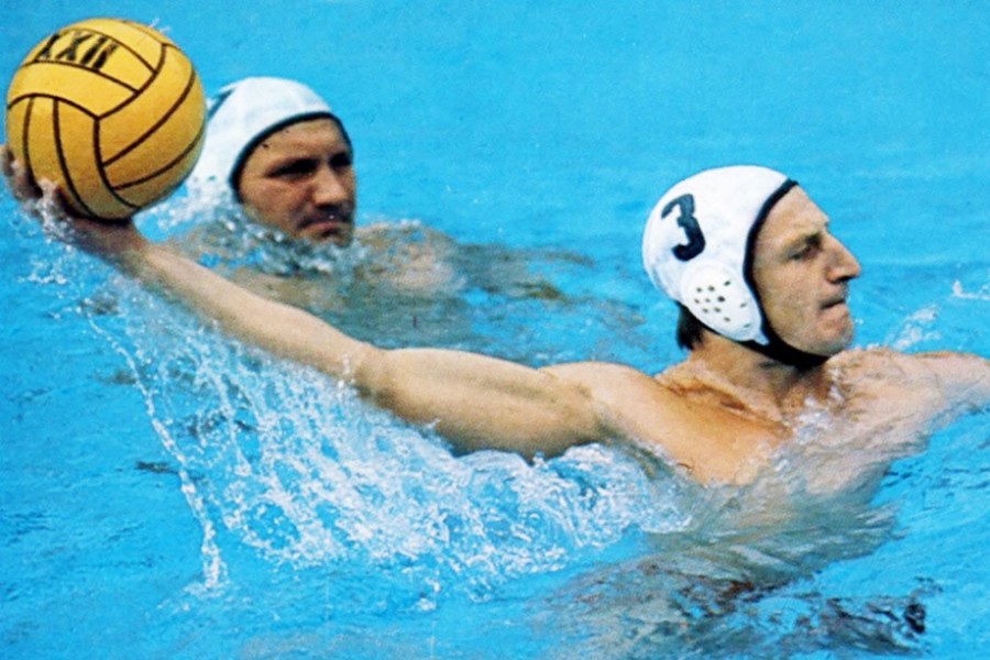 65 лет Владимиру Акимову - олимпийскому чемпиону по водному поло.