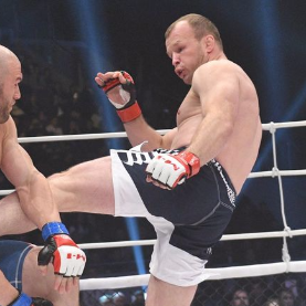 «Хочу увидеть Шлеменко в UFC» - болельщики о победе россиянина над Хэлси