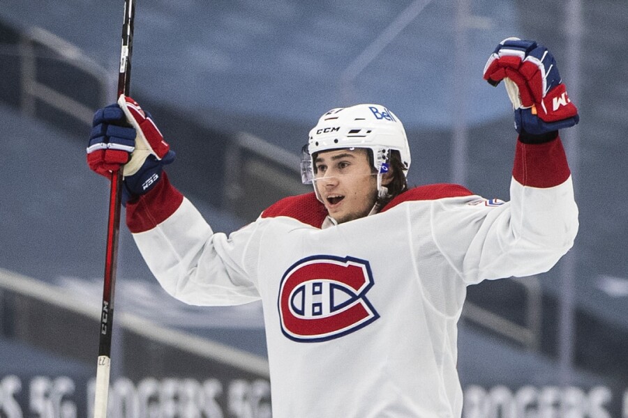 «Царь-бомба!» - канадцы о первой шайбе Александра Романова в НХЛ