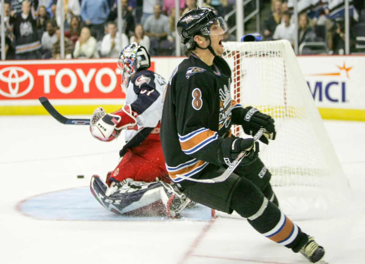 The Washington Post вспоминает первую шайбу Овечкина в НХЛ: он должен был с чего-то начать