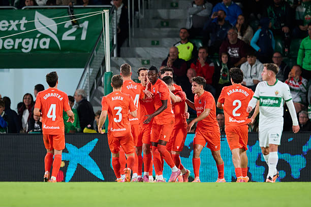 Image: https://inoprosport.ru/images/bb/94/bb947fa02c42a6adc08eb7a29539e3b4.jpeg