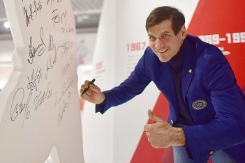 Алексей Яшин стал первым в 2020 году новым членом Зала славы ИИХФ: «Это большой игрок!»