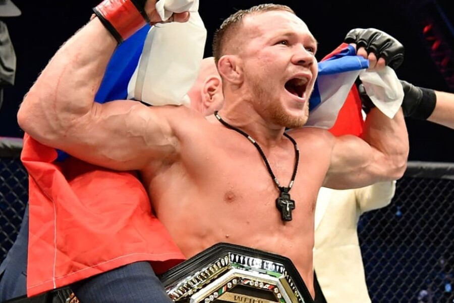 «Не представляю, чтобы кто-то смог его одолеть» - американцы о новом российском чемпионе UFC