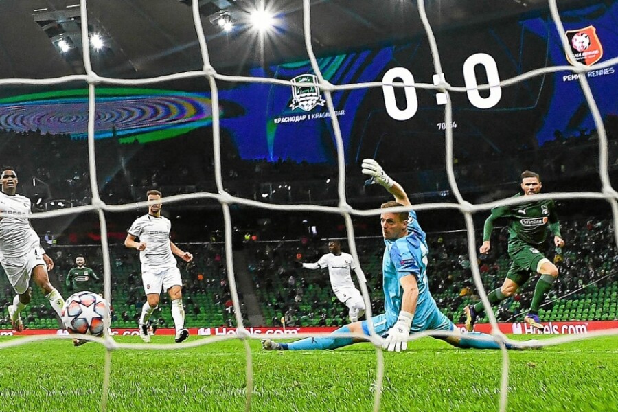«Какой стыд для французского футбола» - читатели L’Equipe заклеймили «Ренн», проигравший в России