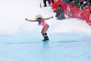 Pond Skim - закрытие лыжного сезона. Прощание с зимой!