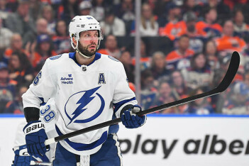 В США о кандидатах на статус MVP сезона НХЛ: главная борьба развернется между Кучеровым и Маккинноном