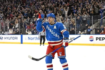 Forever Blueshirts (Нью-Йорк): Панарин - лучший в истории «Рейнджерс» под №10, Немчинов – под №13