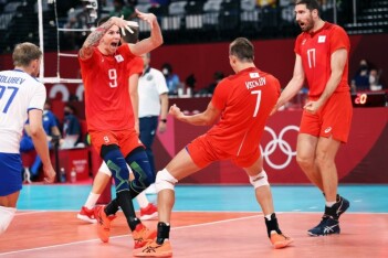 Польские болельщики о росте рейтинга сборной России по волейболу: а разве нельзя их просто убрать?
