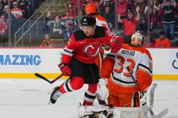 Pucks and Pitchforks (США): Грицюк стал топ-вингером, в котором отчаянно нуждался Хьюз