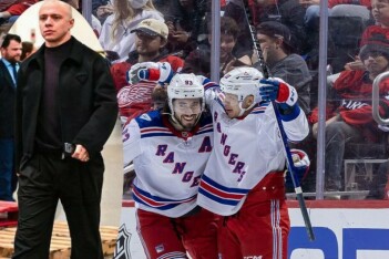 Фаны «Рейнджерс» о звездной игре побрившегося налысо Панарина: без волос на голове он превращается в Гретцки