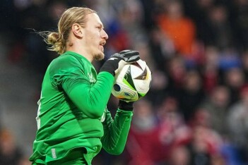 Французские фаны обрушились на Пети за слова о Сафонове: началась травля, чтобы протолкнуть Шевалье