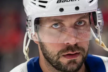 За океаном о Кучерове в гонке за «Харт»: он давно не брал этот приз, и это может сыграть роль