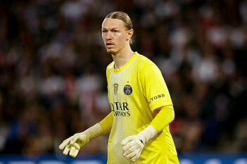 Фаны «ПСЖ» спорят об игре Сафонова: нужно совсем не разбираться в футболе, чтобы винить Матвея