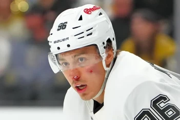 В Лос-Анджелесе назвали травму Кузьменко особенно чувствительной, но надеются на него в плей-офф