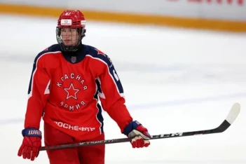 The Athletic: сразу пятеро россиян вошли в топ-25 проспектов драфта НХЛ-2027