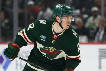 Hockey Wilderness о двойственном положении Юрова: между обменом и игрой в звене с Капризовым