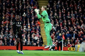 Фаны «Ливерпуля» о непробиваемом Сафонове: а ведь он казался единственным слабым звеном «ПСЖ»…