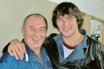 В Вашингтоне почтили память первого тренера Овечкина: выдающаяся карьера Алекса началась у него